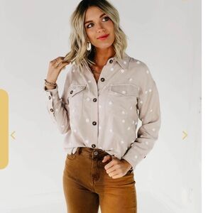 Blue Pepper
Mod Boutique Button Down